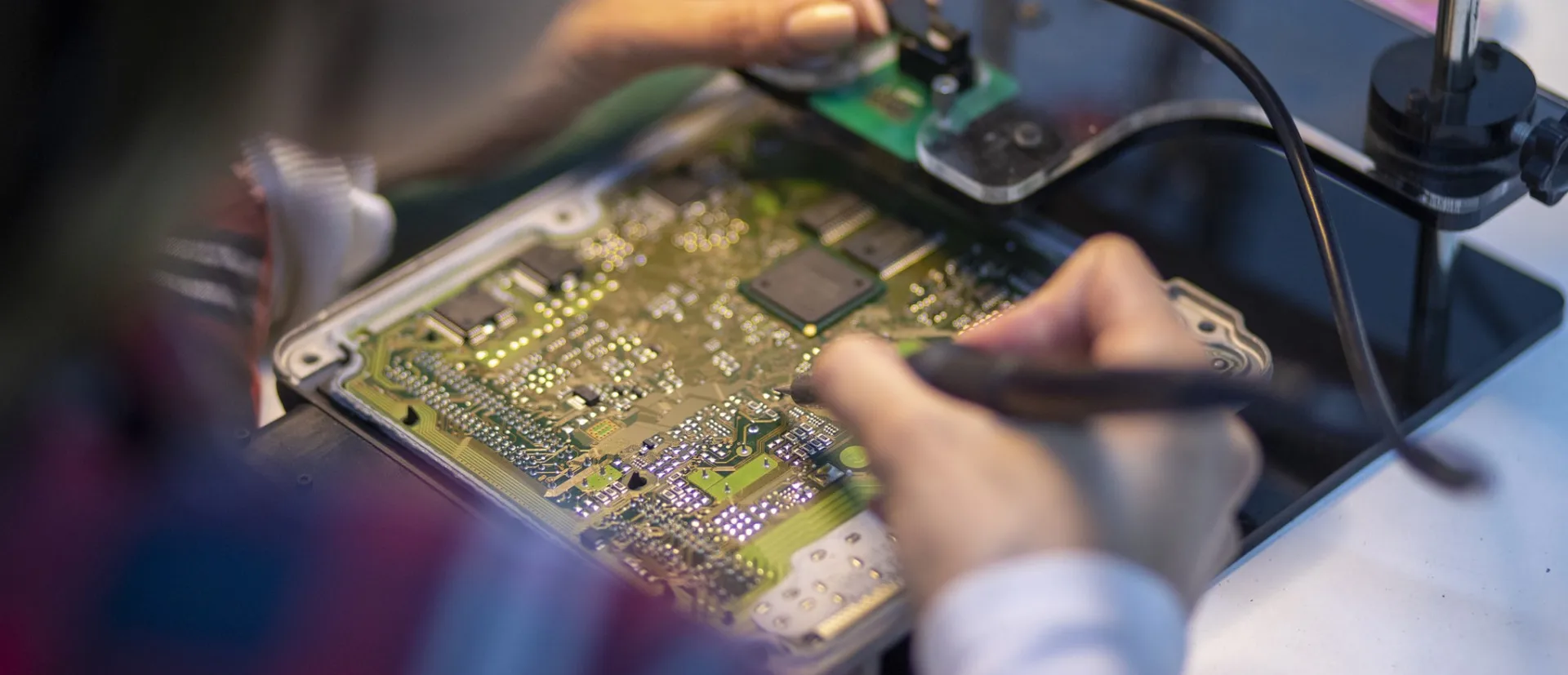 Módulos ECU - Manutenção e recuperacão